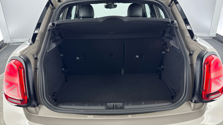 MINI Hatchback 1.5 Cooper Sport 5dr Auto Petrol Hatchback